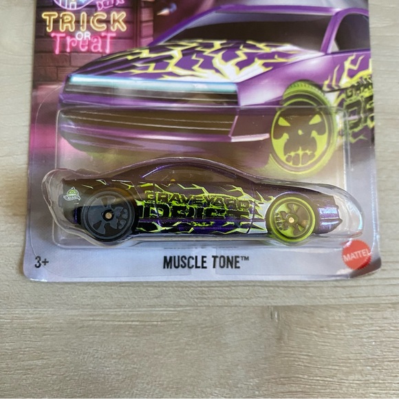 HOT WHEELS • x2‼️ Limited Special Edition Trick Or Treat Halloween Series Cars - Picture 7 of 16